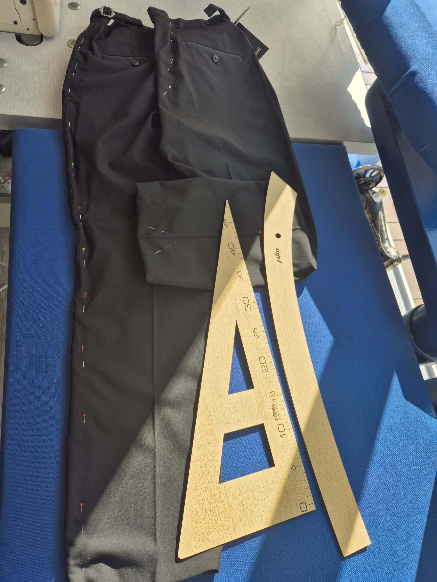 Bräutigamanzug Reparatur - Vorher